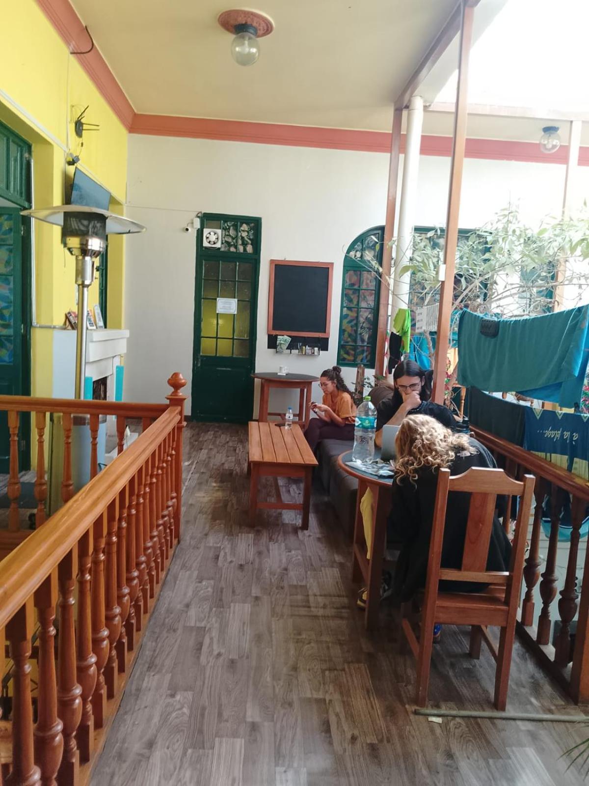 Saint Peter'S Llama Hostal La Paz Exteriér fotografie